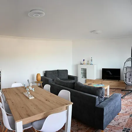 Costas De Apartment